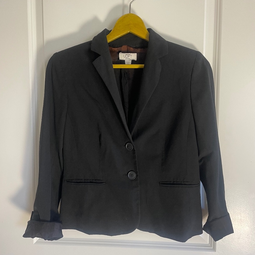 Black Ann Taylor blazer — size small